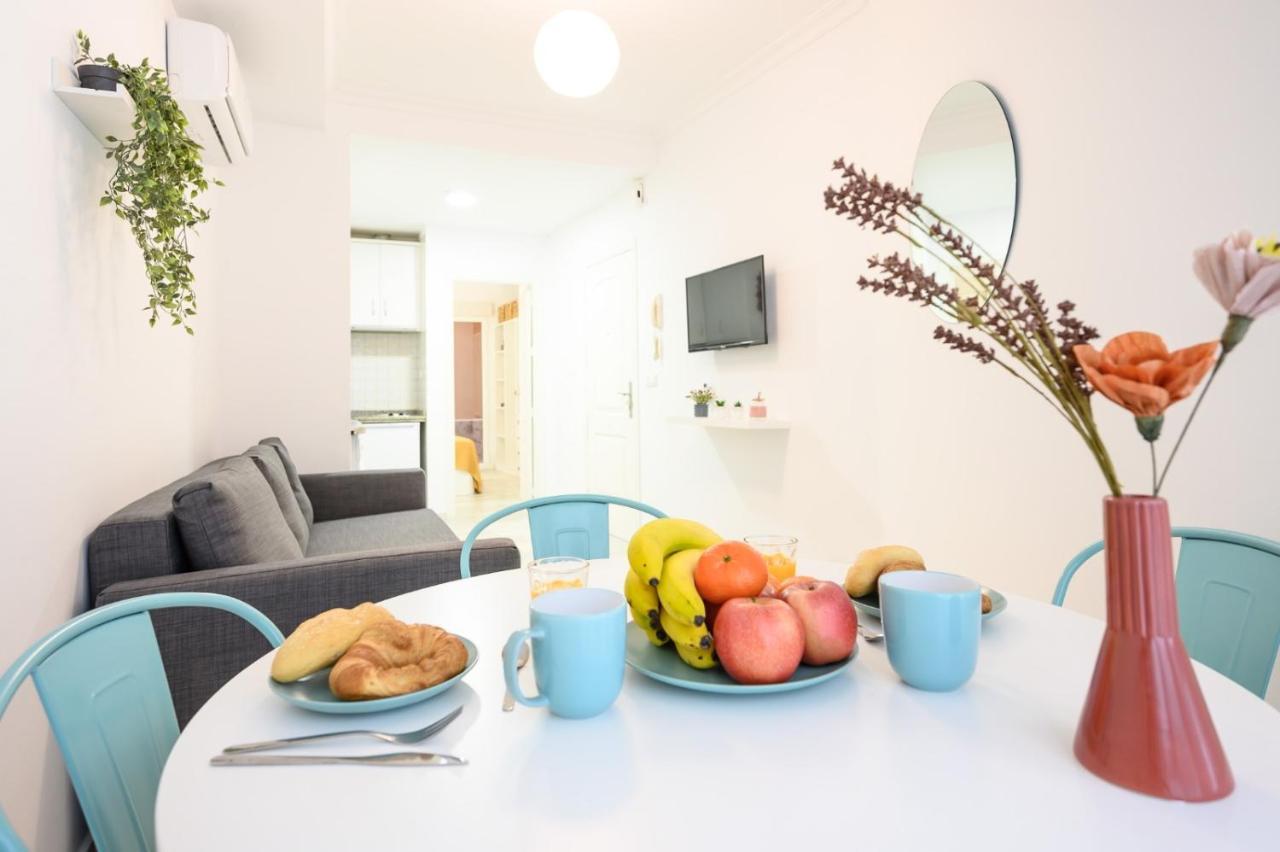Francisco Cano By 10tosea Apartment